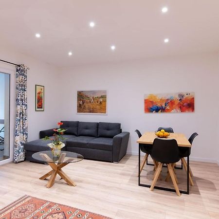 Sarale Apartments Палермо Экстерьер фото