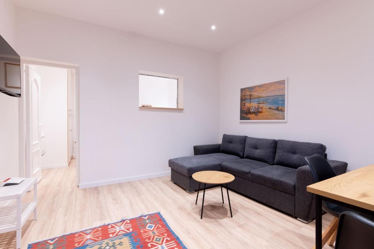 Sarale Apartments Палермо Экстерьер фото